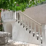 Apartament Nebokraj