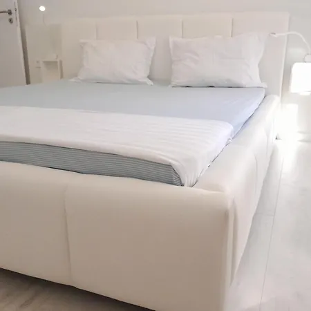 Nebokraj * Kraj (Istria)