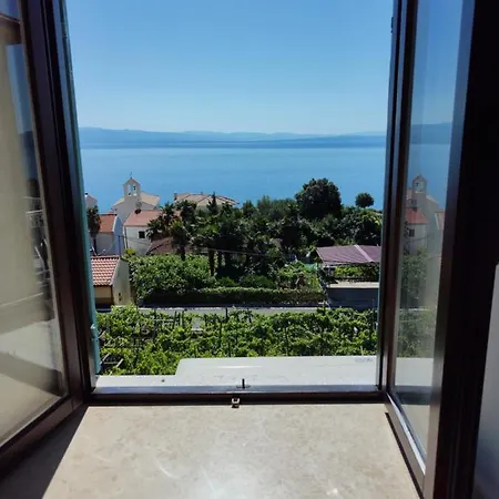 Apartment Nebokraj *