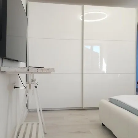 Nebokraj Kraj (Istria)